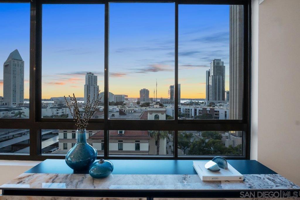 700 Front St, San Diego