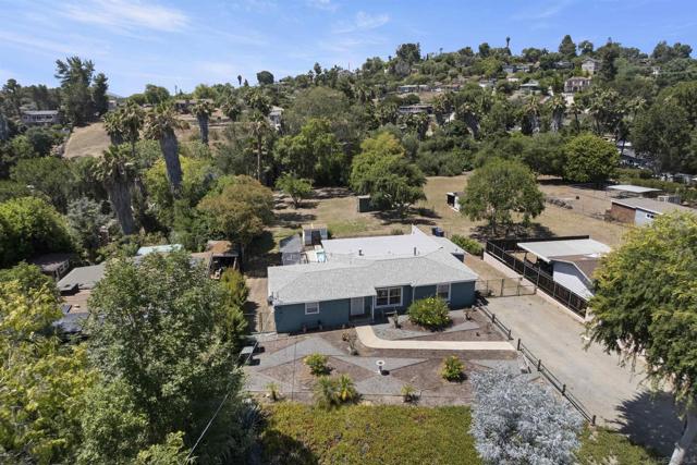 10705 Louisa Dr., La Mesa CA: https://media.crmls.org/mediaz/bfbb1bfd-f4d5-49ff-846e-576f09f76aee.jpg