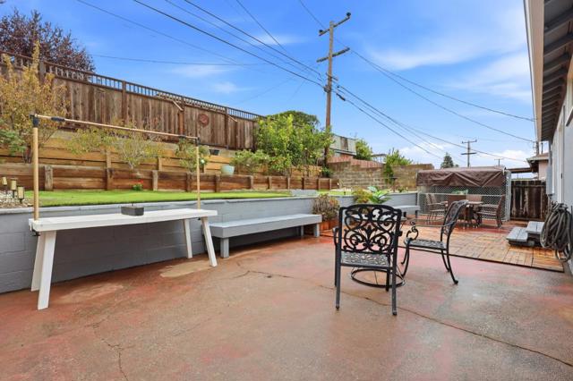 316 Wildwood Drive, South San Francisco CA: https://media.crmls.org/mediaz/bfbb3e9f-e07b-4f16-883d-06e760a5ab6f.jpg