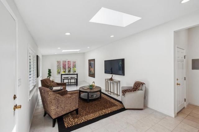342 Carolina Lane, Palo Alto CA: https://media.crmls.org/mediaz/bfbb861d-35b8-45a7-b2d0-328a3858cc1b.jpg