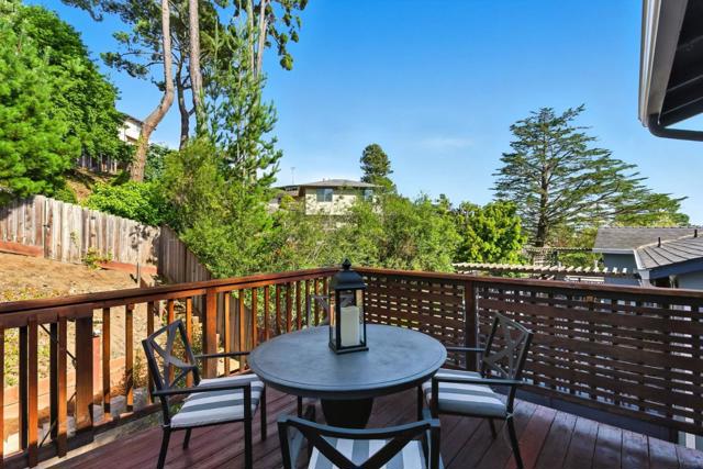 422 Avenue Portola, El Granada CA: https://media.crmls.org/mediaz/bfbc135e-f0a6-439b-8f28-1238e0a332b7.jpg