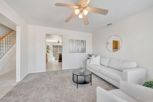 Detail Gallery Image 9 of 30 For 2229 Crest Dr, El Cajon,  CA 92021 - 4 Beds | 3/1 Baths