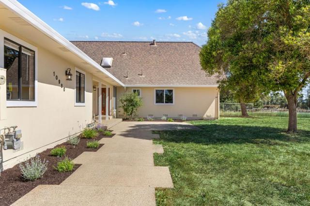 10980 New Avenue, Gilroy CA: https://media.crmls.org/mediaz/bfbdb0a5-4db8-49e1-a90b-7486585fcd79.jpg