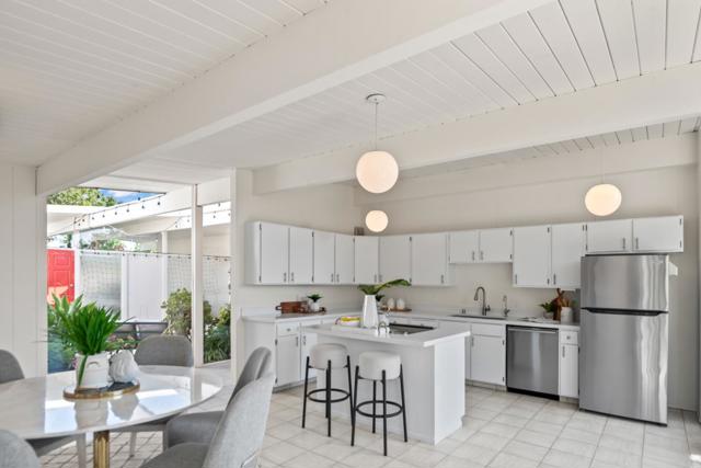 659 Torrington Drive, Sunnyvale CA: https://media.crmls.org/mediaz/bfbdf520-7aa1-4bc0-b2e7-3a874df6ec7e.jpg