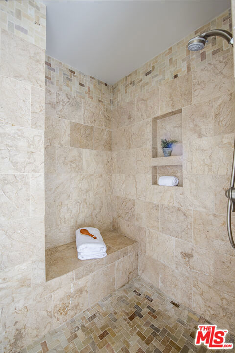 MLS #25581721 image #34