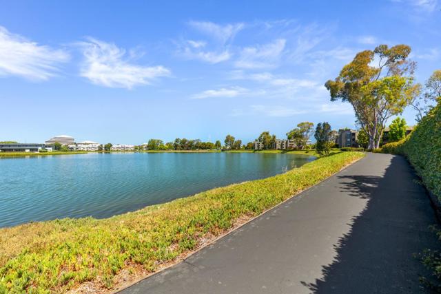 780 Sea Spray Lane, Foster City CA: https://media.crmls.org/mediaz/bfbef30e-0655-44f3-9476-4ac9a033d24e.jpg