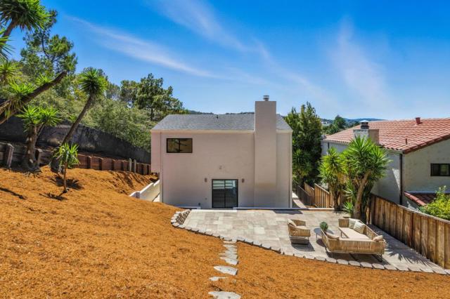 324 Clifton Avenue, San Carlos CA: https://media.crmls.org/mediaz/bfbef4f0-ffca-45fb-978f-44bcce95865f.jpg