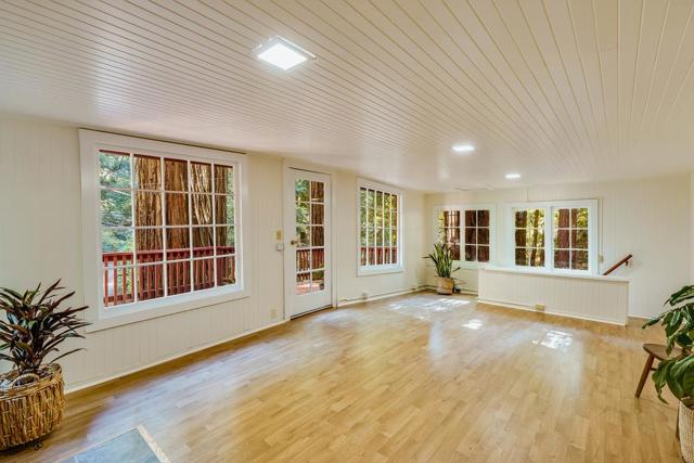 2001 Cathedral Drive, Aptos CA: https://media.crmls.org/mediaz/bfbf9a8f-346e-4fe6-8773-73fcf1993f6b.jpg