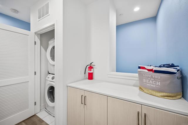 758 Seaside Street, Chula Vista CA: https://media.crmls.org/mediaz/bfbfea34-b2cb-4cbc-bb34-25d85cb81f9d.jpg
