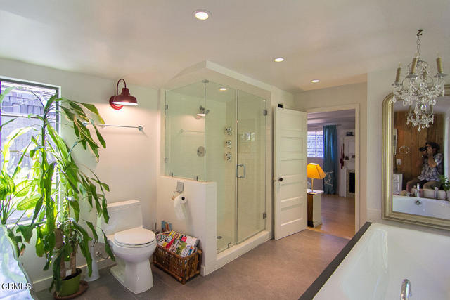 Detail Gallery Image 38 of 40 For 7723 Varna Ave, North Hollywood,  CA 91605 - 4 Beds | 5 Baths