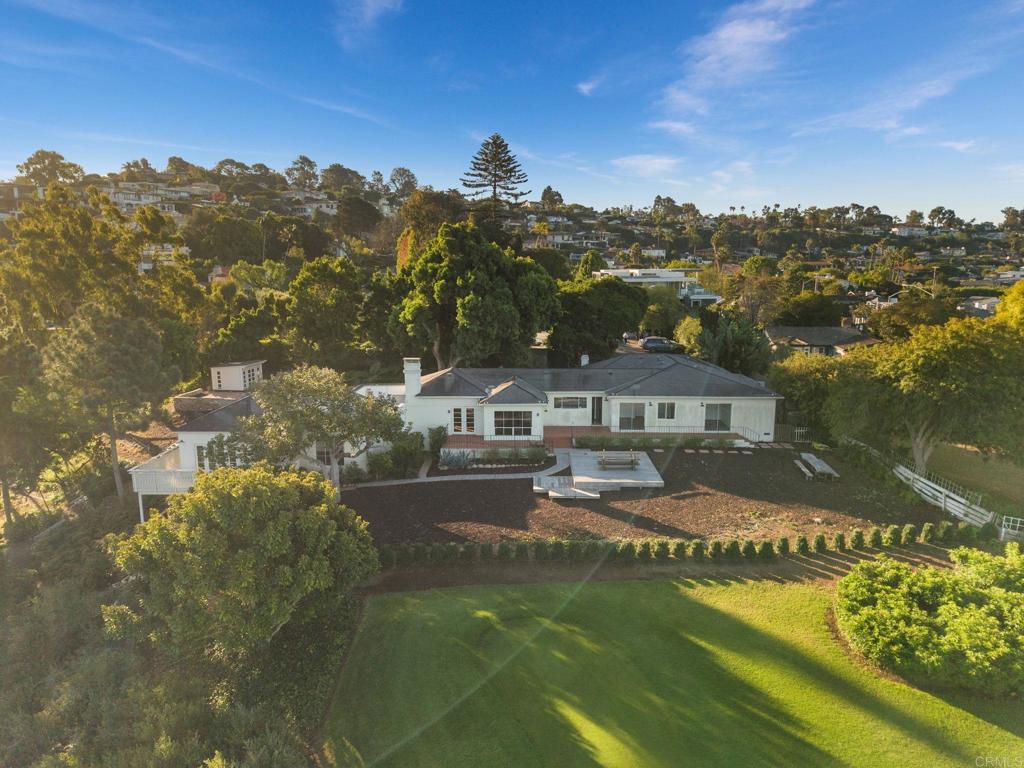 1402 Muirlands Drive - photo 12