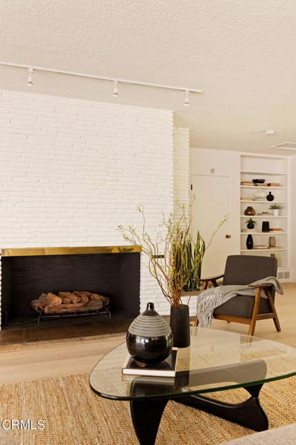 756 Linda Vista Avenue, Pasadena CA: https://media.crmls.org/mediaz/bfc12fcd-9b0b-46d2-bebc-faae1cface82.jpg