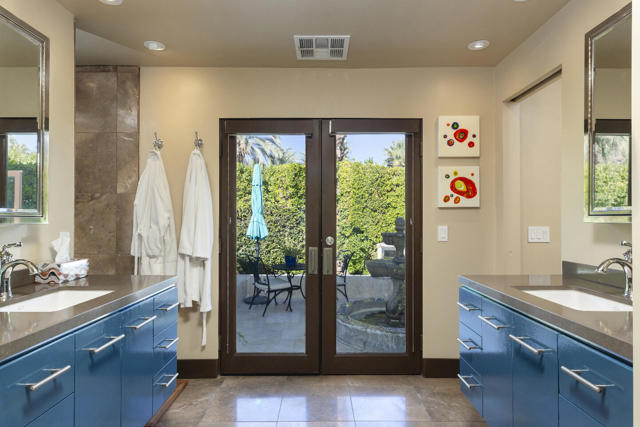 1755 S Mesa Drive, Palm Springs, CA 92264