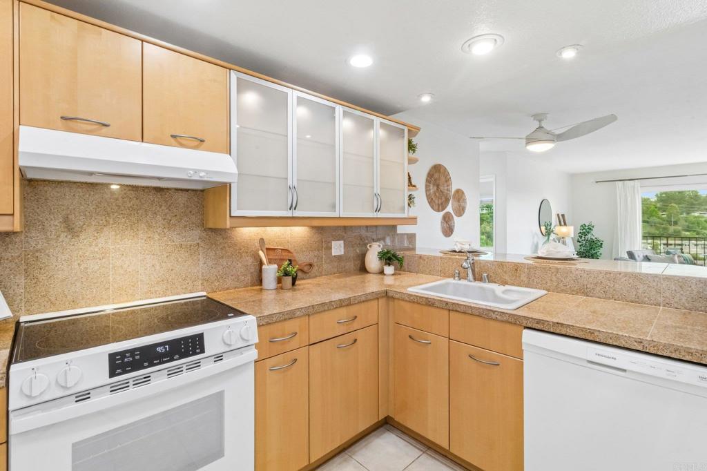 1209 Hueneme Street - photo 7
