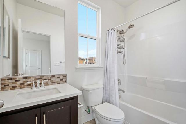 5724 Pandorea Terrace, Newark CA: https://media.crmls.org/mediaz/bfc40ef0-5531-4c4f-b226-e49c0648ee21.jpg