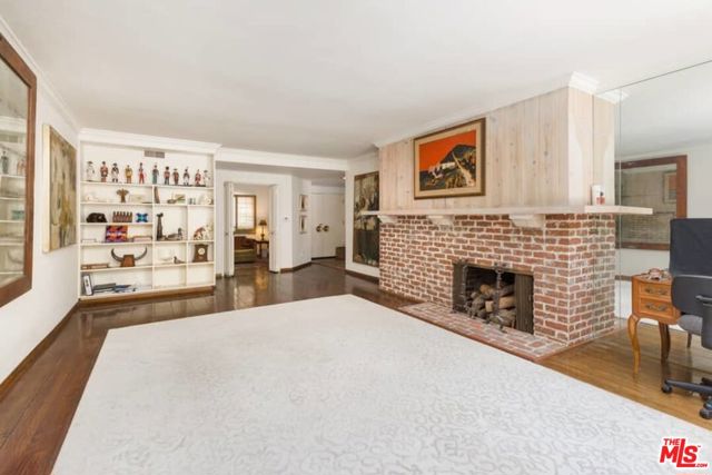 3480 MANDEVILLE CANYON Road, Los Angeles CA: https://media.crmls.org/mediaz/bfc43f51-0b6a-4bab-9489-10021f9f6d4f.jpg