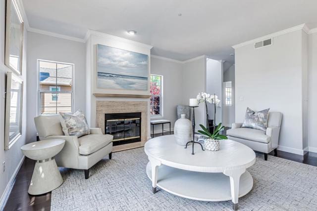 366 Treasure Island Drive, Belmont CA: https://media.crmls.org/mediaz/bfc46c74-7e89-4813-bda0-1855131f5032.jpg