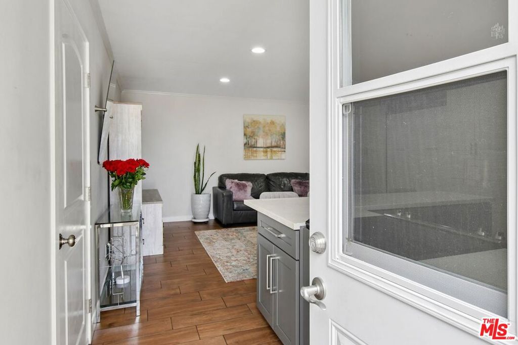 MLS #26915335 image #53