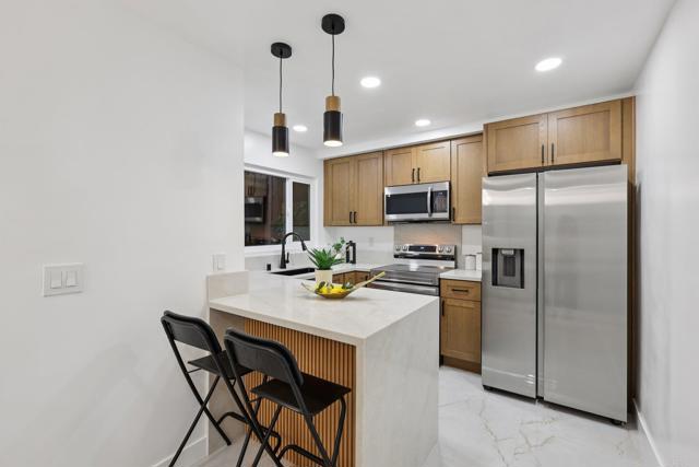 2600 Torrey Pines Road, La Jolla CA: https://media.crmls.org/mediaz/bfc49c1f-564b-4f33-9151-72a3d14efcef.jpg