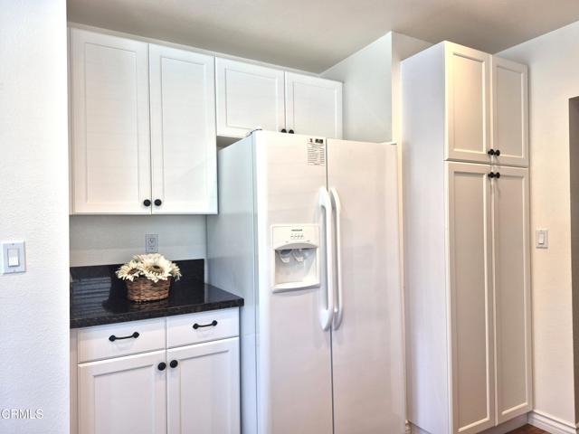 13105 Village 13, Camarillo CA: https://media.crmls.org/mediaz/bfc56f1e-fb81-4cd4-84bf-785bac1f5dc4.jpg
