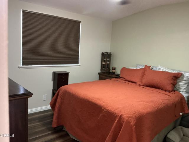 285 Second Street, Moorpark CA: https://media.crmls.org/mediaz/bfc5fcf2-a9fe-495b-982e-7935653da78b.jpg