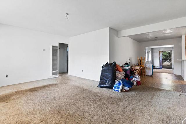 Detail Gallery Image 14 of 37 For 9732 Airport Vista, Santee,  CA 92071 - 3 Beds | 1 Baths