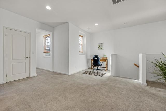 134 N Menlo Park Street, Mountain House CA: https://media.crmls.org/mediaz/bfc75aba-21a3-42c3-b0dc-a91727fc9f5c.jpg