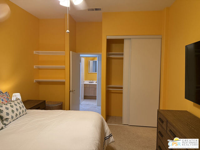 154 Kavenish Drive, Rancho Mirage CA: https://media.crmls.org/mediaz/bfc768e9-d7bf-4956-b244-3be3663dcf48.jpg