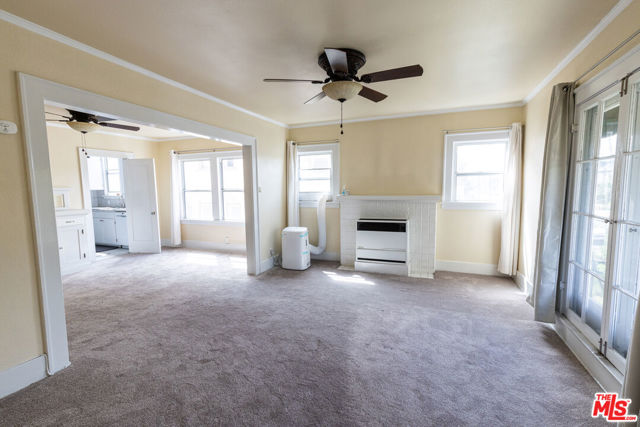 1206 3rd Avenue, Los Angeles CA: https://media.crmls.org/mediaz/bfc906de-e3b5-4c66-9f75-485a201d9cc5.jpg