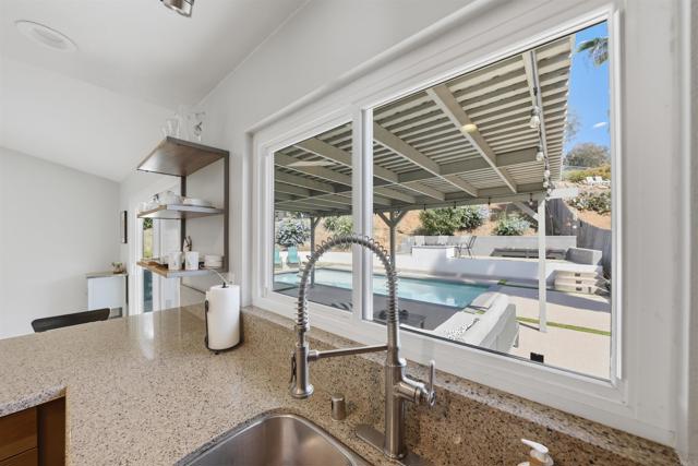 Detail Gallery Image 28 of 50 For 12627 Benavente Way, San Diego,  CA 92129 - 3 Beds | 2 Baths