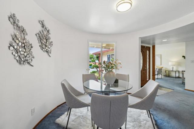 858 Chrysopolis Drive, Foster City CA: https://media.crmls.org/mediaz/bfcb3769-7ee9-41ae-83aa-b14a9d4fdafa.jpg
