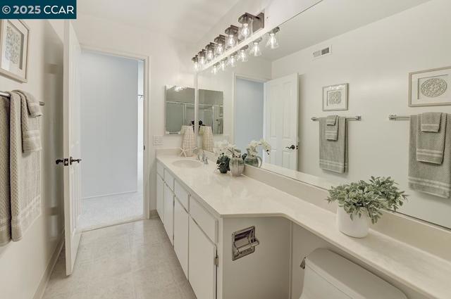 3244 Terra Granada Dr, Walnut Creek CA: https://media.crmls.org/mediaz/bfcb8576-49f1-422d-960a-2ec1d805f296.jpg