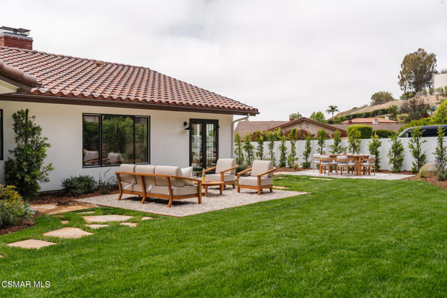 1207 Westridge Drive, Ventura CA: https://media.crmls.org/mediaz/bfcbea69-36af-4a11-8033-89cad523a0c8.jpg