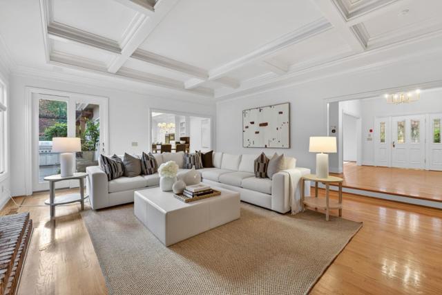 20026 Heritage Oak, Saratoga CA: https://media.crmls.org/mediaz/bfcc4e46-9792-4faf-9d01-381d2f902684.jpg