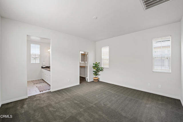 174 Stage Trail Road, Camarillo CA: https://media.crmls.org/mediaz/bfcc6b52-f9df-4870-8f7d-055bf828b1cc.jpg