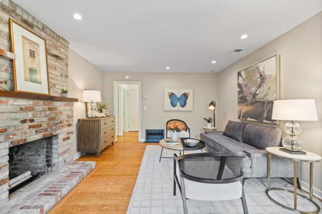 166 Willow Road, Menlo Park CA: https://media.crmls.org/mediaz/bfccd903-b7fb-4bd9-bbd0-271c5401d99b.jpg