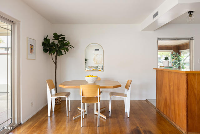 Detail Gallery Image 8 of 25 For 9527 Broadway, Temple City,  CA 91780 - 3 Beds | 1/1 Baths