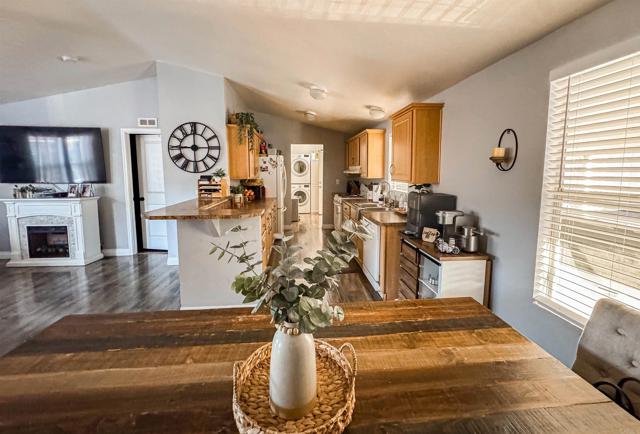 Detail Gallery Image 44 of 61 For 10767 Jamacha Bld Spc 151,  Spring Valley,  CA 91978 - 3 Beds | 2 Baths