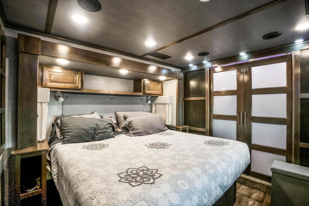 MLS #219138437PS image #4