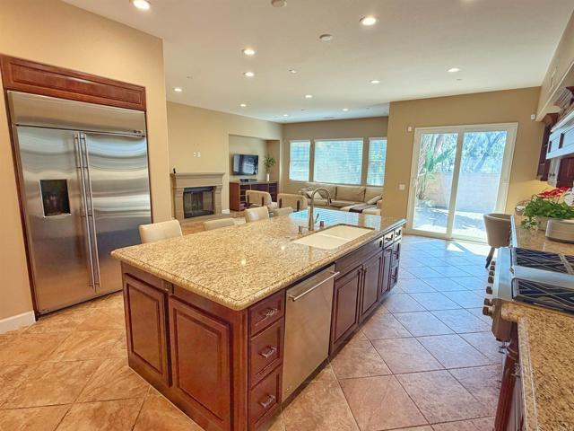 Detail Gallery Image 7 of 9 For 545 Quail Pointe Ln, Encinitas,  CA 92024 - 4 Beds | 3/1 Baths