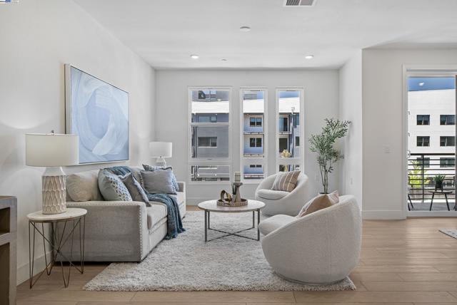 Image 6 of 45 For 44867 Grimmer Blvd  300