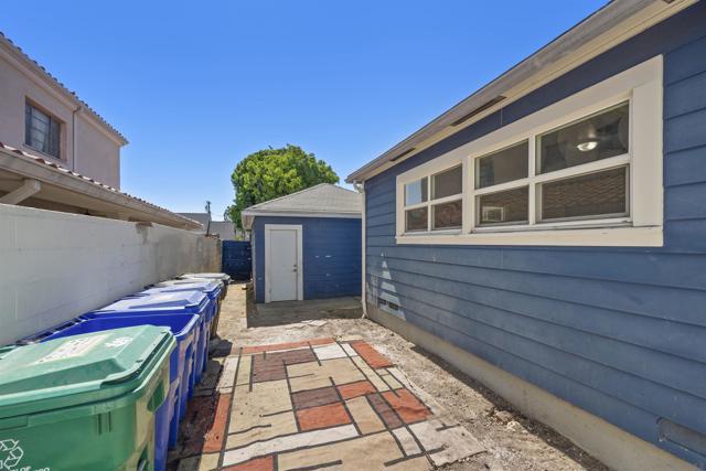 3283 Meade Avenue, San Diego CA: https://media.crmls.org/mediaz/bfd23d8d-0b68-4d0e-b11f-1b161e37f1c4.jpg