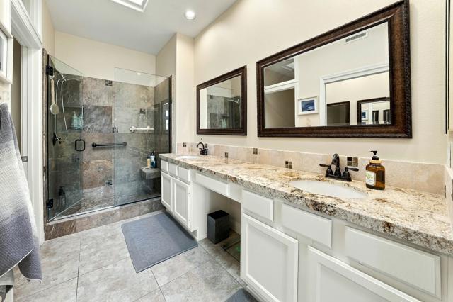 2 Bed Home for Sale in Palm Desert, California