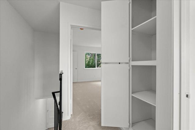 27418 Susan Place, Hayward CA: https://media.crmls.org/mediaz/bfd2f8a6-2df4-4375-92d5-7c9f73aa979d.jpg