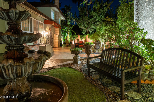 1694 Margate Place, Westlake Village CA: https://media.crmls.org/mediaz/bfd3225d-14dc-4d73-81b9-2fc966a95015.jpg