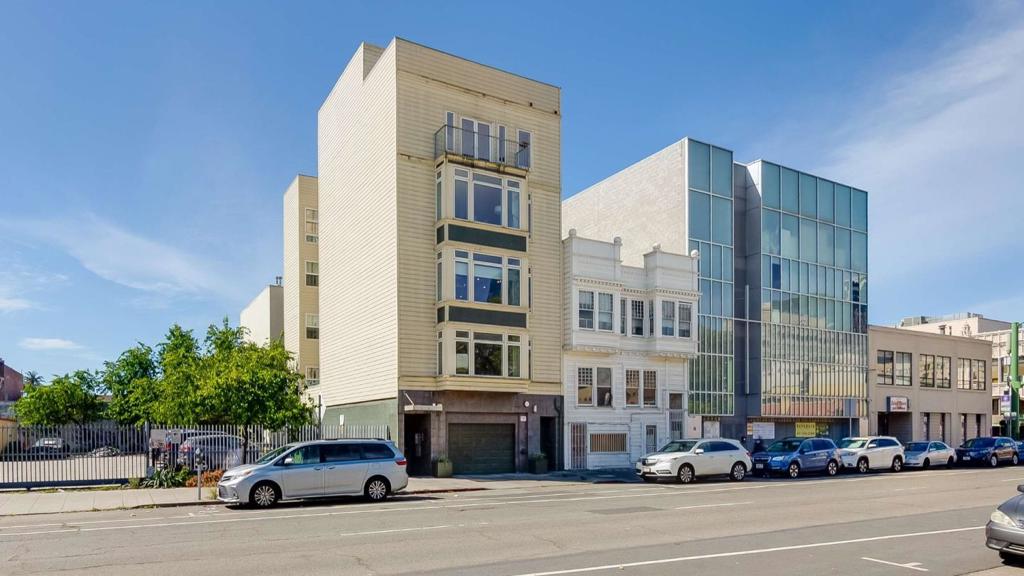 275 9th Street #3