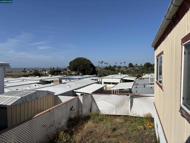 16401 San Pablo Ave, San Pablo CA: https://media.crmls.org/mediaz/bfd352d4-a9c5-4c25-85be-f11b279b3b75.jpg
