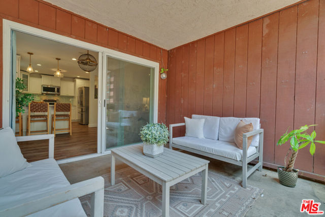 4939 Maytime Lane, Culver City CA: https://media.crmls.org/mediaz/bfd37193-a96a-4985-a6f0-6023e7a7736c.jpg