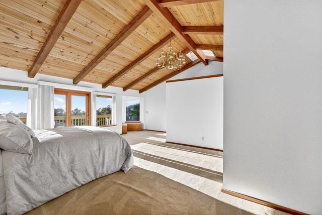 3475 Edgefield Place, Carmel CA: https://media.crmls.org/mediaz/bfd45256-dec4-4311-9686-7442e7dd4e91.jpg