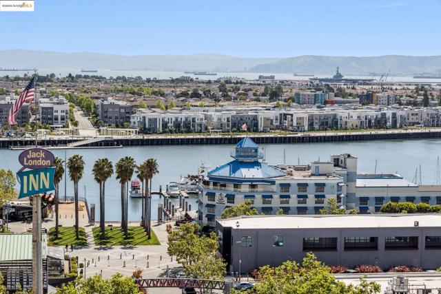 222 Broadway, Oakland CA: https://media.crmls.org/mediaz/bfd45956-95db-4c2d-b885-235b32f4f1dc.jpg